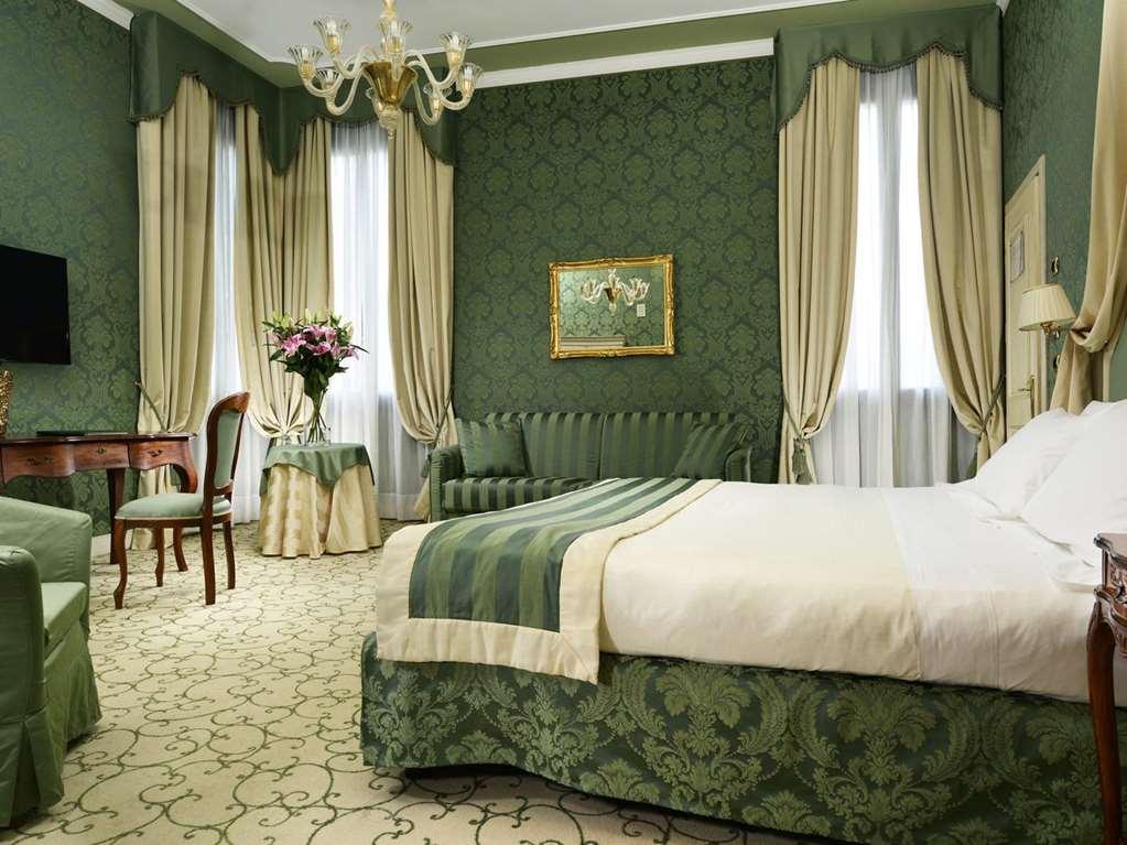 فندق البندقيةفي  ميزون فينيسيا - أونا إسبيريينتسي الغرفة الصورة